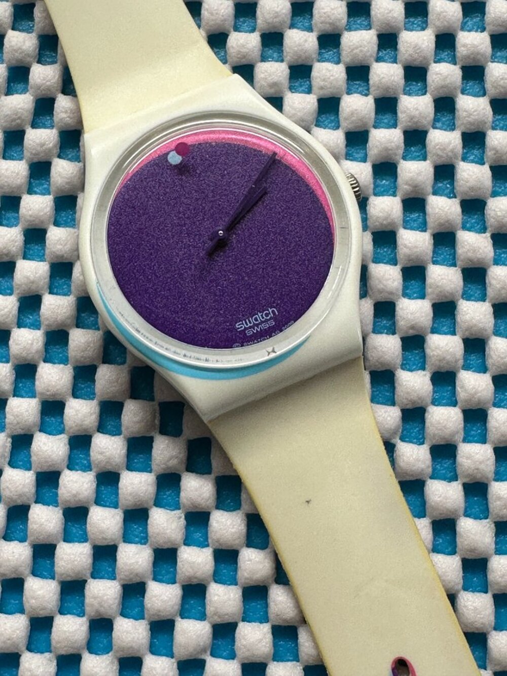 Swatch Watch "60 + 1" GZ208 Classic 2009